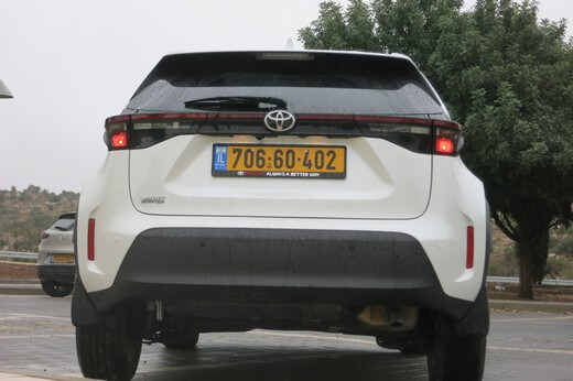 טויוטה יאריס קרוס 